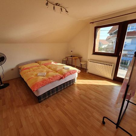 House Antea Apartment Lucko Bagian luar foto